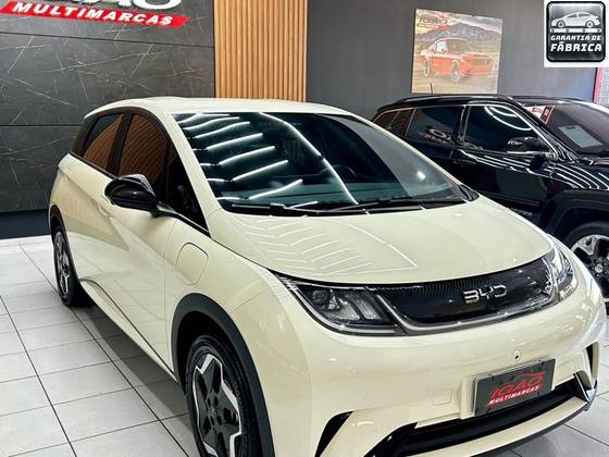 BYD DOLPHIN 44,9 KW ELÉTRICO GS BYD DOLPHIN 44,9 KW ELÉTRICO GS